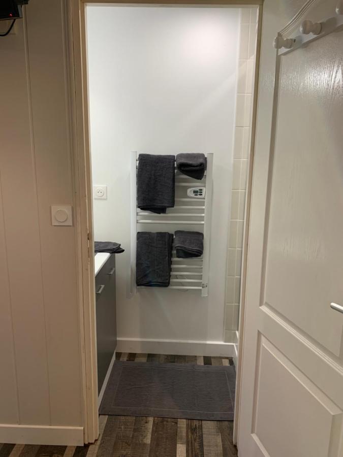 Resid Home 5 - Duplex Cosy Avec Parking Gratuit Saint-Leonard  Exterior photo